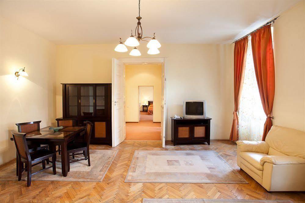 Residence Hirscher Brasov Exterior photo