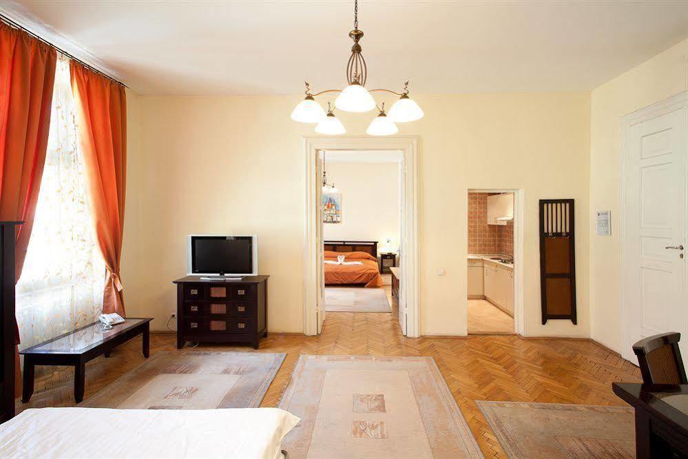 Residence Hirscher Brasov Exterior photo